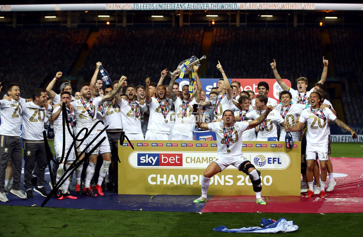 Leeds United 2019/20 Championship winners signed squad memorabilia