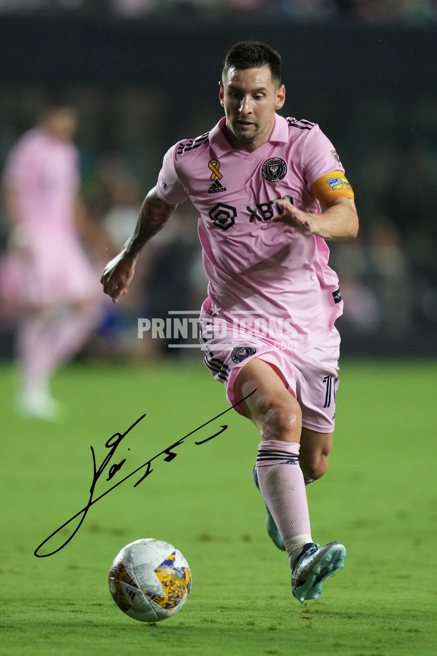 Signed (printed photo) of Lionel Messi playing for Inter Miami. A printed autograph taken from a genuine, certified (certificate of authenticity) autograph. A stunning signature. The print is available in a range of sizes with various framing options available. 