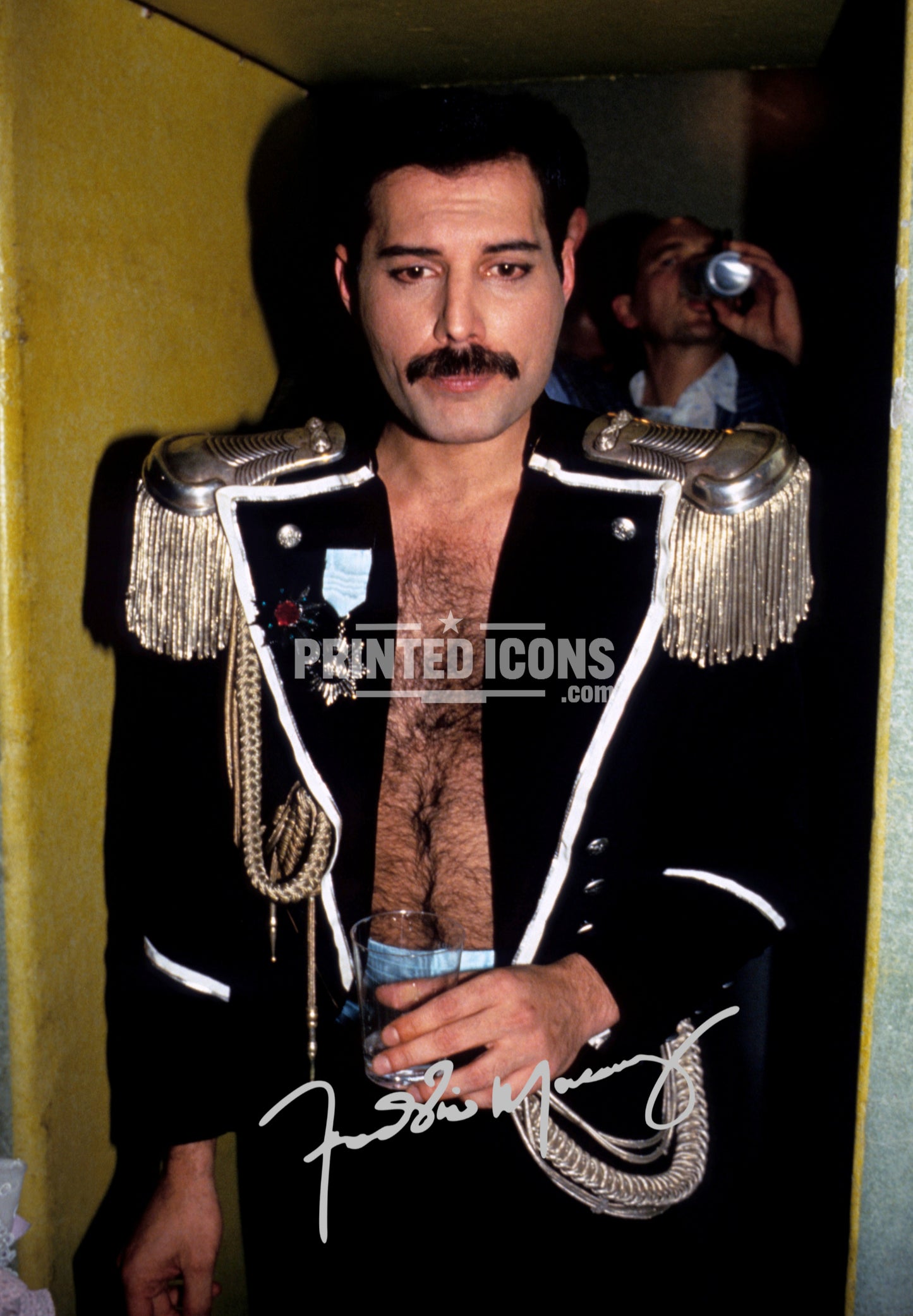 Signed (printed photo) of Freddie Mercury of Queen performing at Live Aid. A printed autograph taken from a genuine, certified (certificate of authenticity)  autograph. A stunning signature. The print is available in a range of sizes with various framing options available. A framed photo version is the perfect gift for any fan.