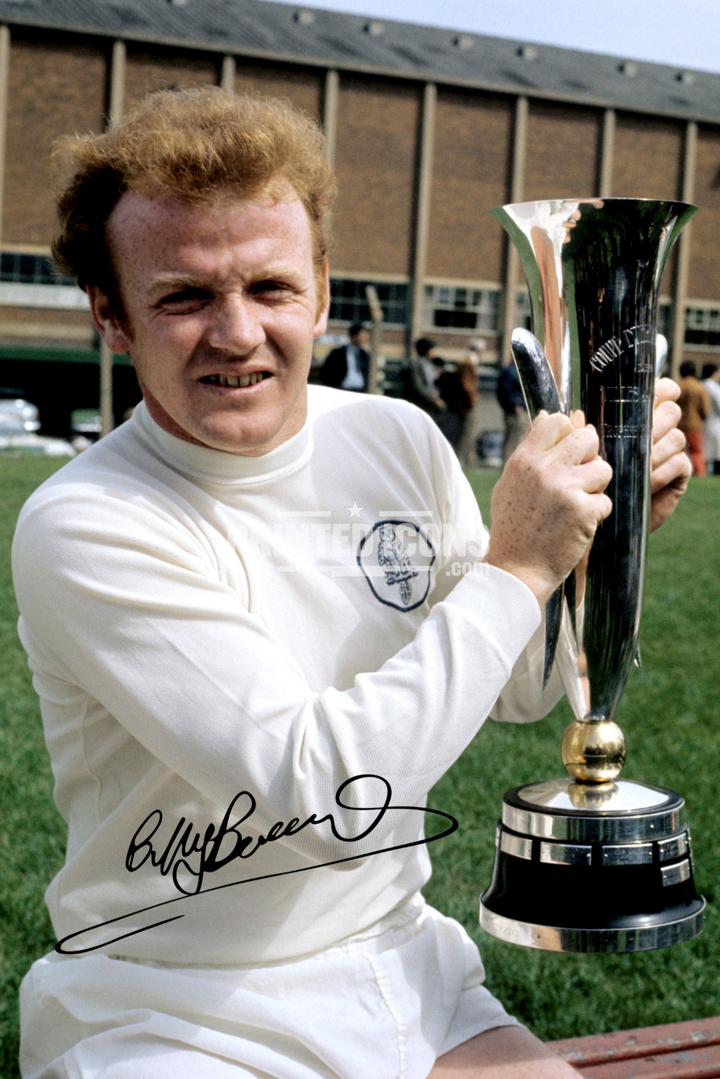 Billy Bremner signed 1968 Fairs Cup photo. A printed autograph (from a certified original) on a Leeds United photo. Framing Available. A great gift for a Leeds United fan.