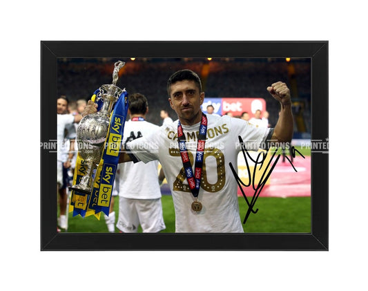 Pablo Hernandez Signed Print Photo Leeds United 2019-20 Trophy Autograph