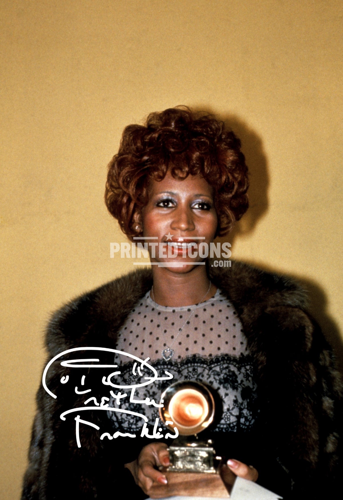 Aretha Franklin colour photo print holding award with printed autograph