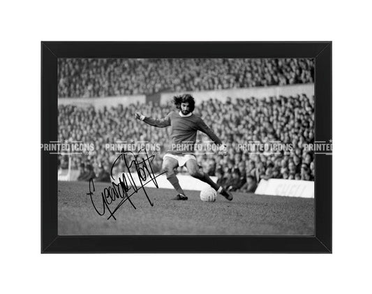 Framed George Best black and white autograph print