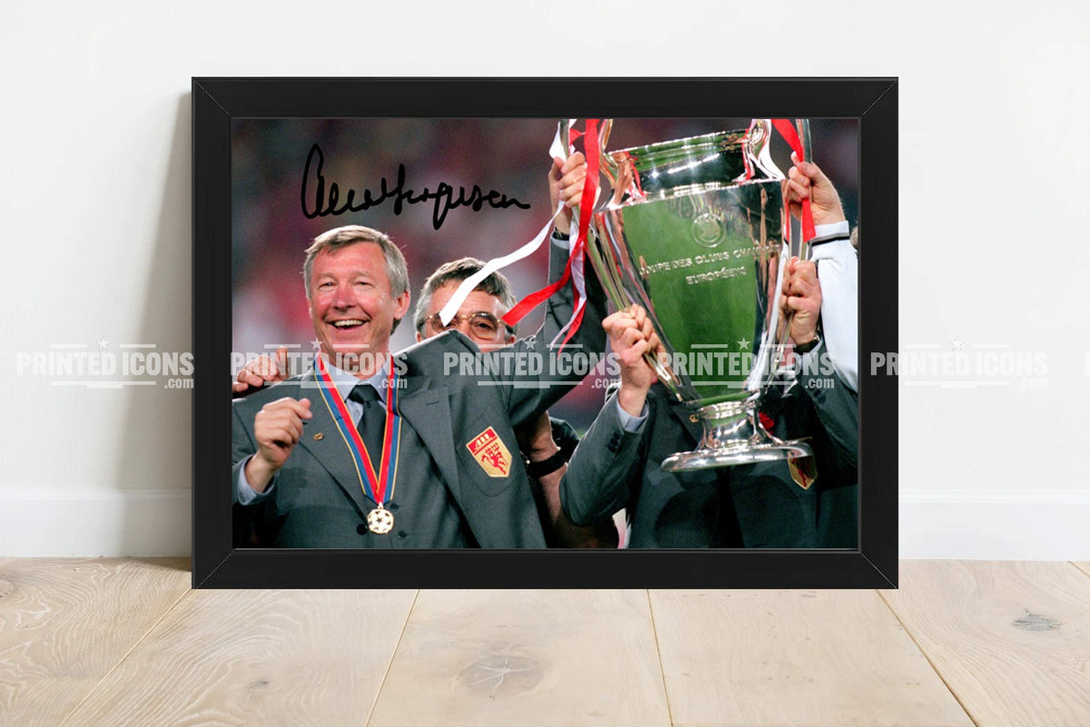 Sir Alex Ferguson celebrating 1999 Champions League victory with reproduced autograph