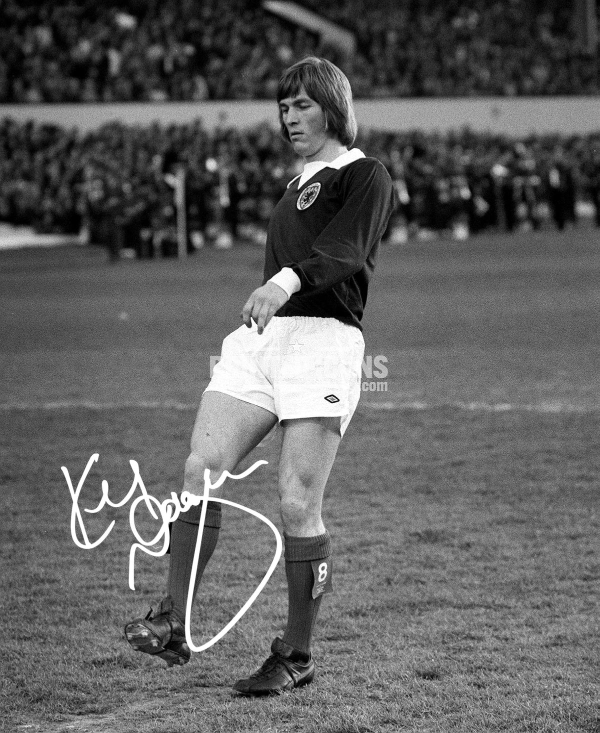 Kenny Dalglish Scotland number 8 black and white football photograph with printed signature
